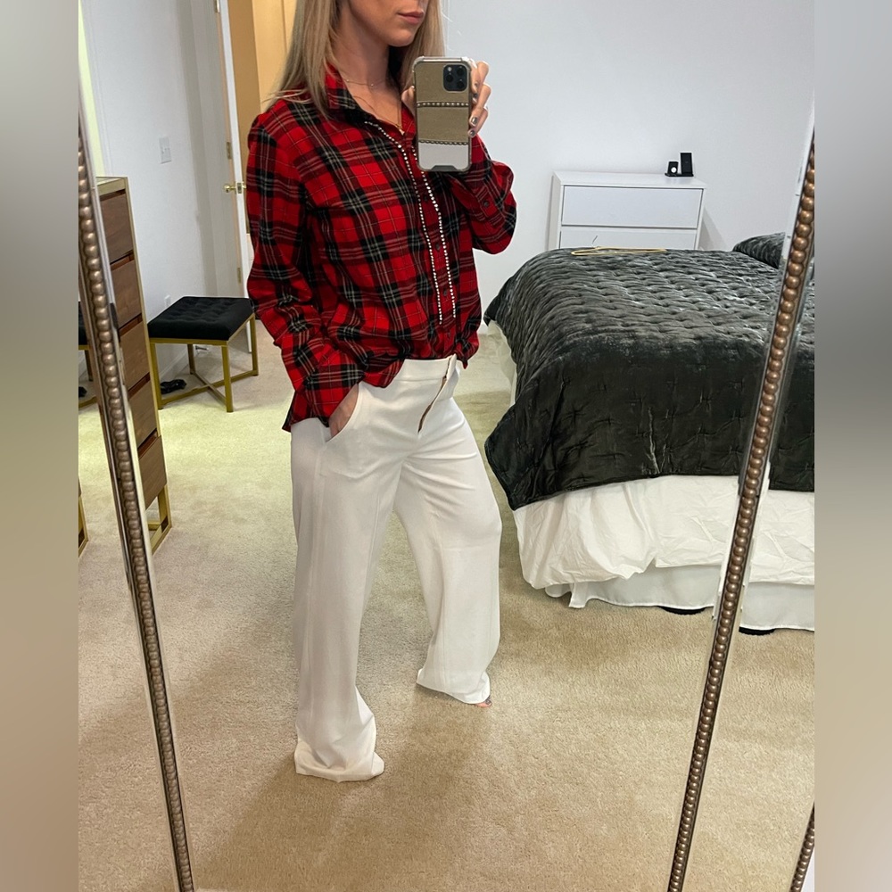 BCBG Max Azria off white dress pants